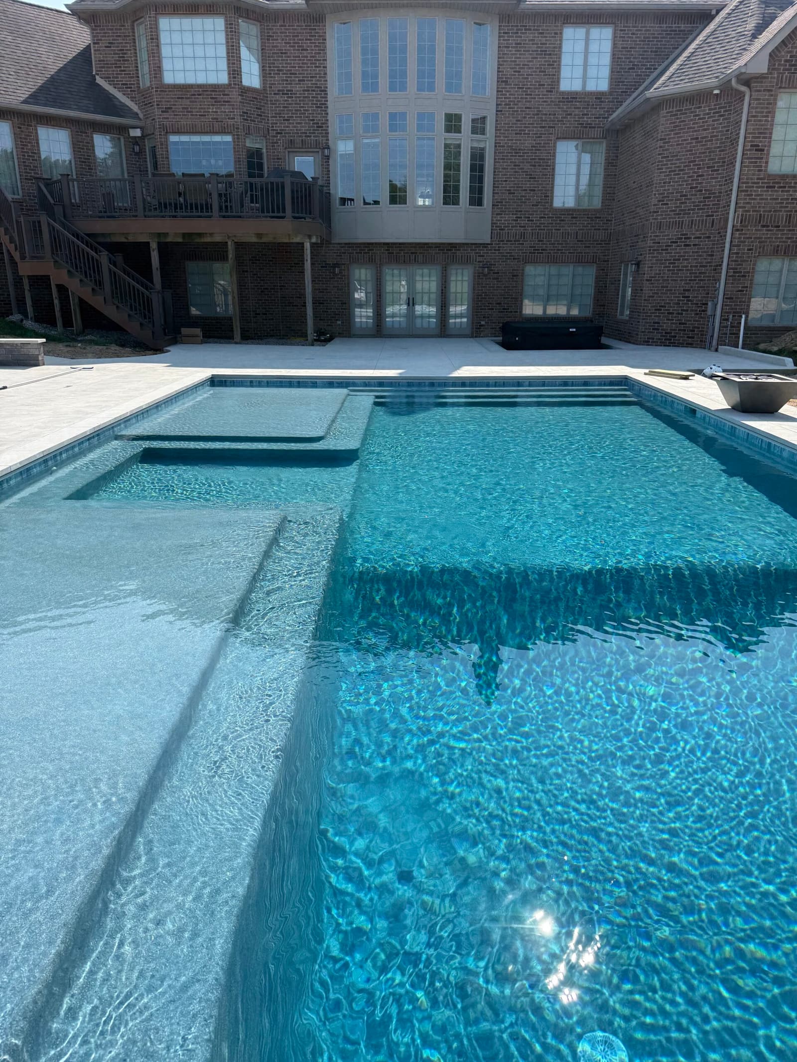 Gunite Pools by Aquarius Pools & Spas